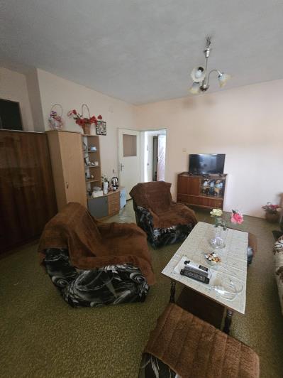 Image No.41-2 Bed House for sale