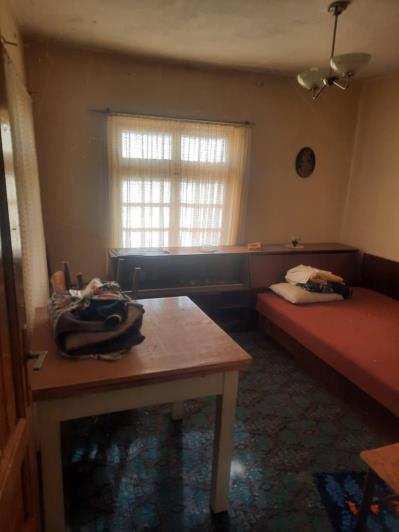 Image No.18-3 Bed House for sale