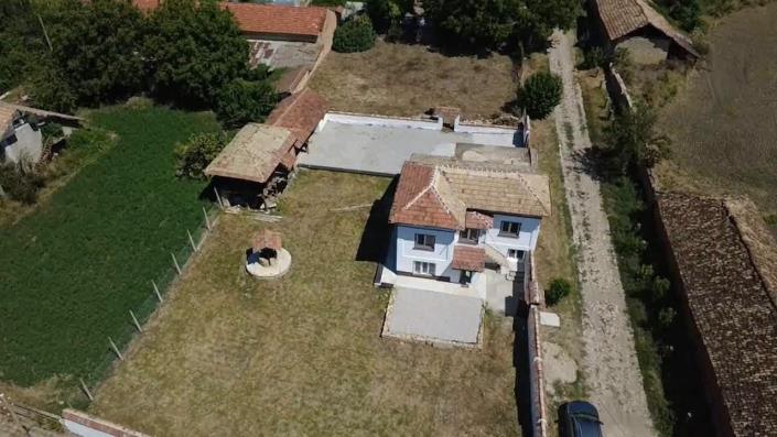 Image No.27-2 Bed House for sale