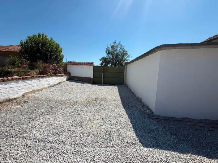 Image No.29-2 Bed House for sale