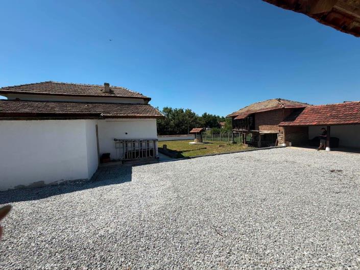Image No.38-2 Bed House for sale