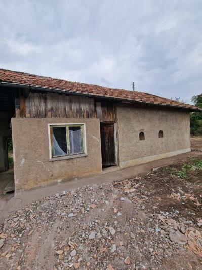 Image No.10-2 Bed Village House for sale