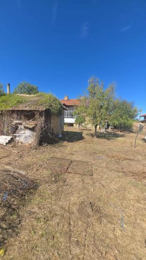 Image No.6-2 Bed House for sale