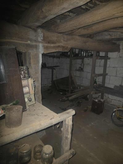 Image No.6-2 Bed House for sale