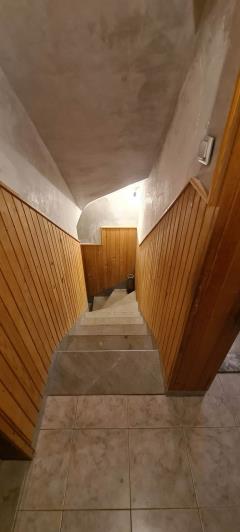 Image No.18-3 Bed House for sale