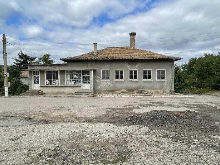 Image No.2-Commercial à vendre à Palamartsa