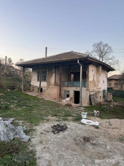 Image No.2-3 Bed House for sale