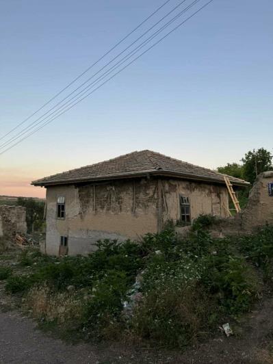 Image No.19-3 Bed House for sale
