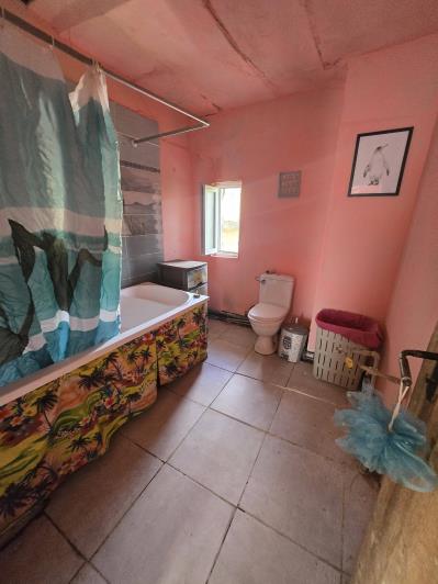 Image No.14-2 Bed House for sale