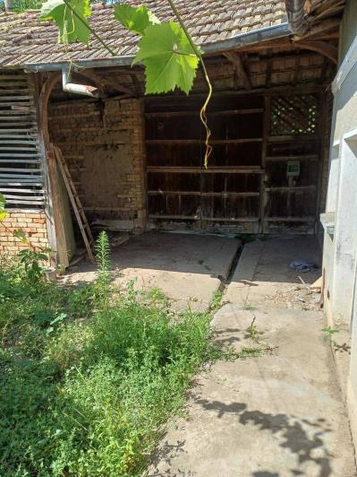 Image No.30-2 Bed House for sale