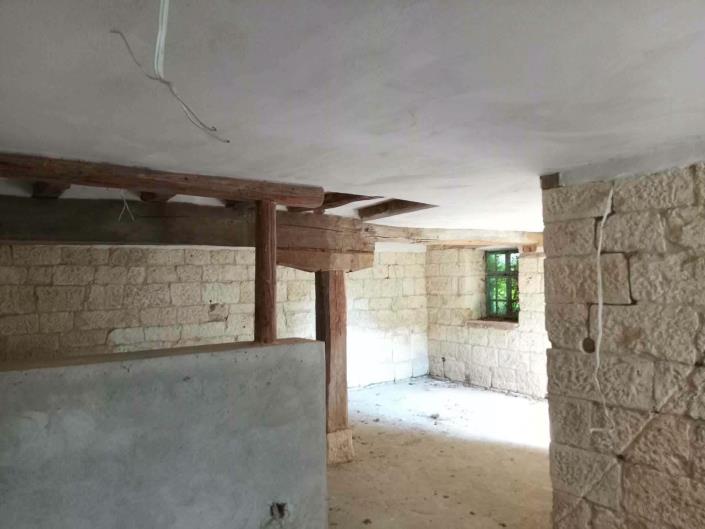 Image No.10-3 Bed House for sale