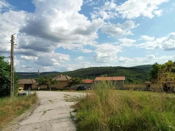Image No.30-3 Bed House for sale