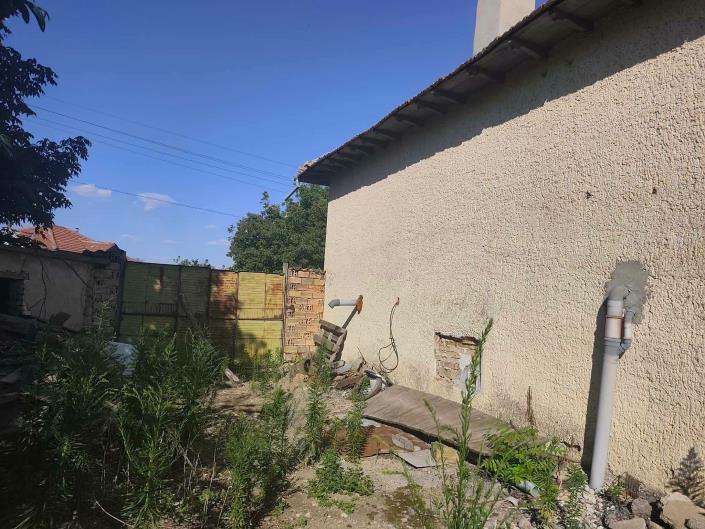 Image No.10-2 Bed House for sale