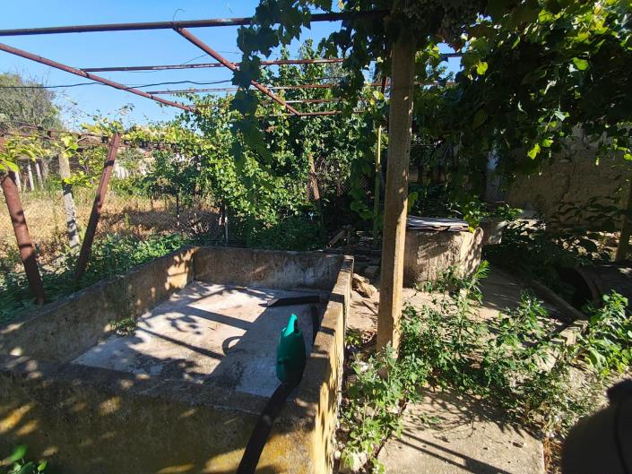 Image No.9-2 Bed House for sale