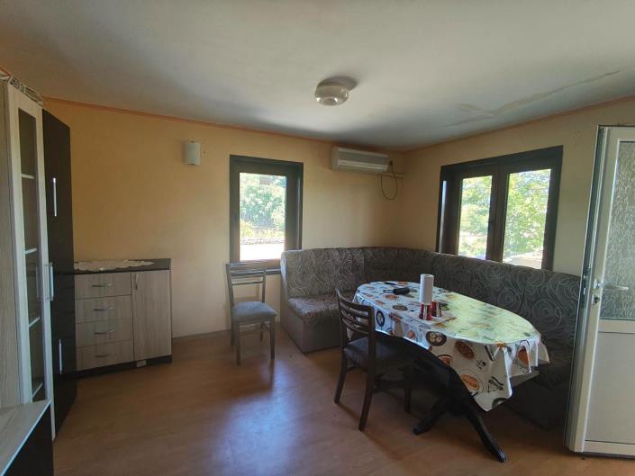 Image No.6-2 Bed House for sale