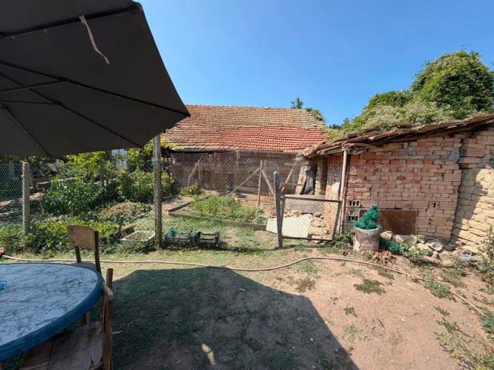 Image No.20-2 Bed House for sale