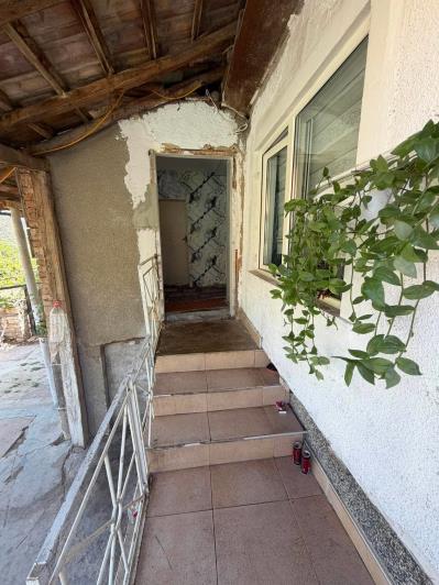 Image No.26-2 Bed House for sale