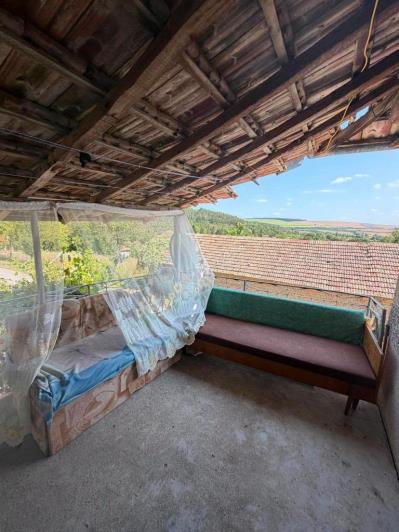 Image No.36-2 Bed House for sale
