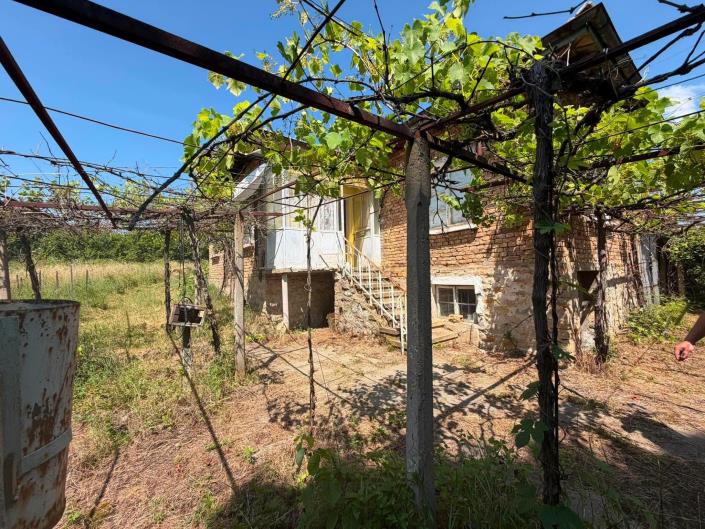 Image No.28-2 Bed House for sale