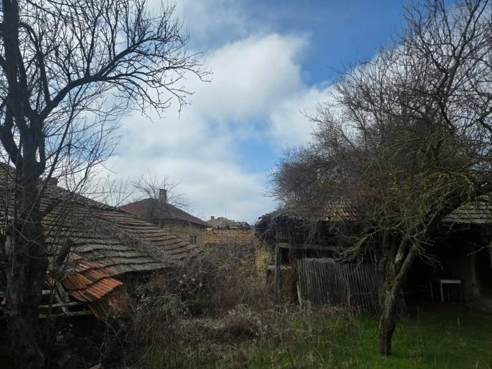 Image No.9-3 Bed House for sale
