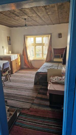 Image No.14-3 Bed House for sale