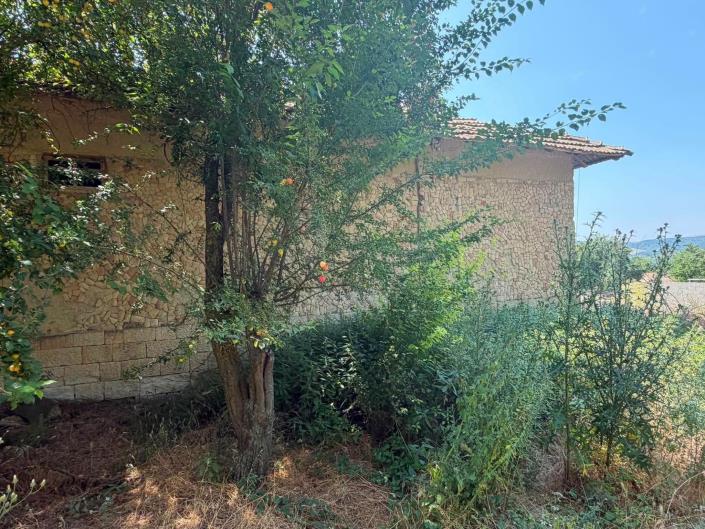 Image No.14-2 Bed House for sale