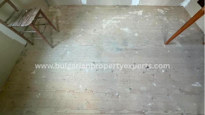 Image No.17-3 Bed House for sale