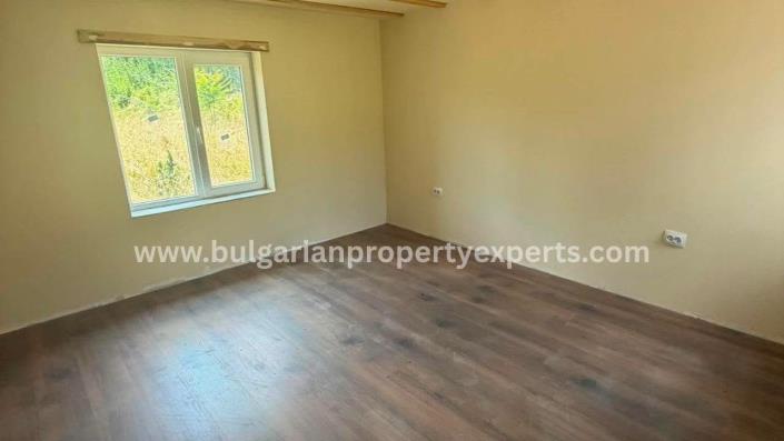 Image No.26-3 Bed House for sale