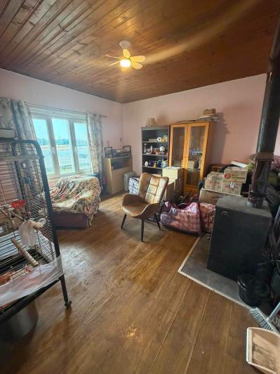 Image No.27-3 Bed House for sale