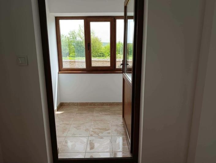 Image No.13-3 Bed House for sale