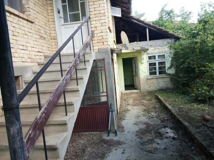 Image No.5-2 Bed House for sale