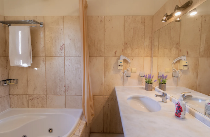 Image No.7-3 Bed Villa for sale