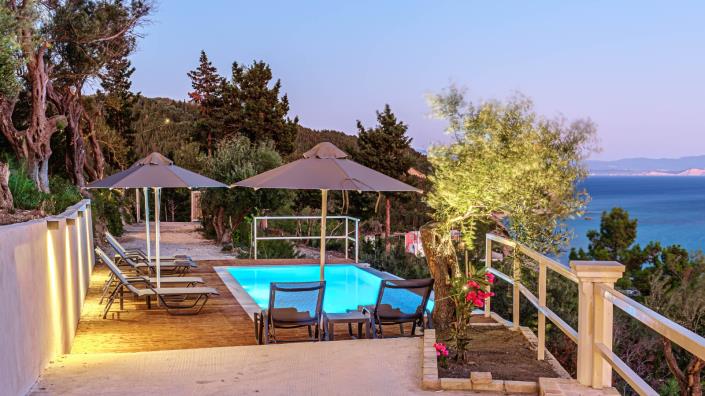 Image No.25-2 Bed Villa for sale
