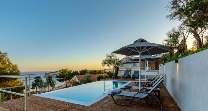 Image No.35-2 Bed Villa for sale