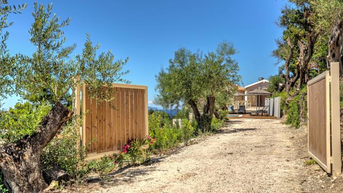 Image No.47-2 Bed Villa for sale