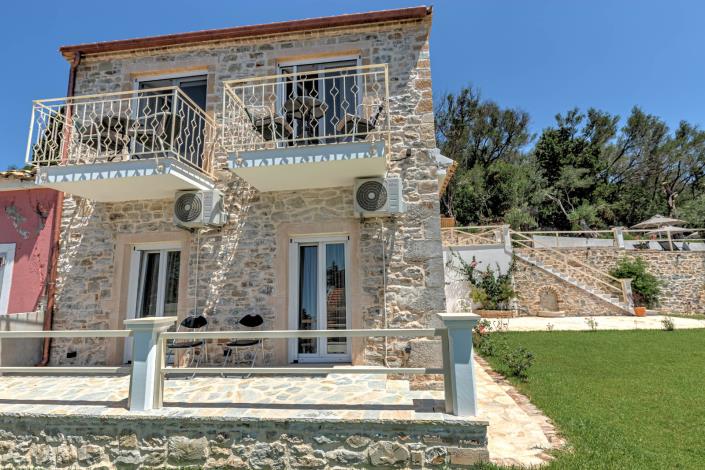 Image No.57-2 Bed Villa for sale