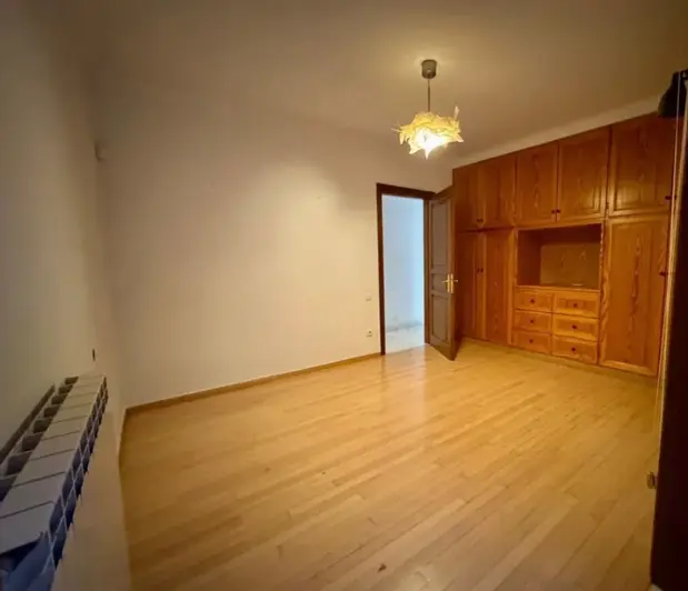 Image No.6-Maisonette de 6 chambres à vendre à Vouliagmeni