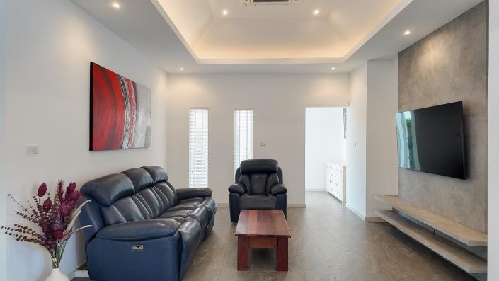 Image No.6-3 Bed Villa for sale