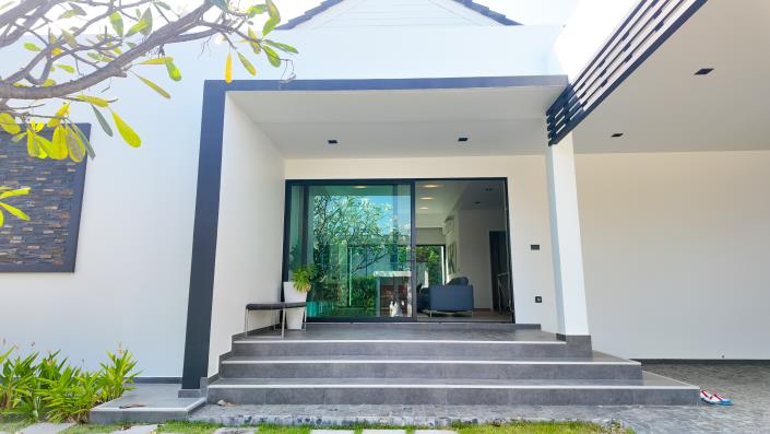 Image No.25-3 Bed Villa for sale