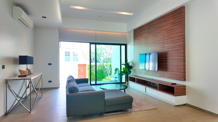 Image No.9-3 Bed Villa for sale