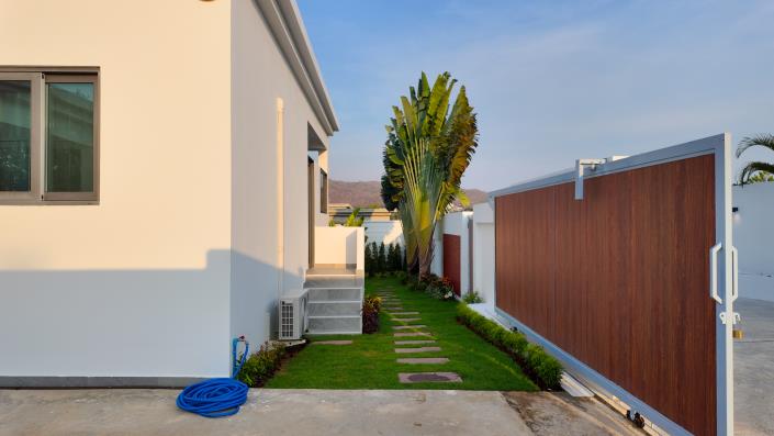 Image No.25-2 Bed Villa for sale