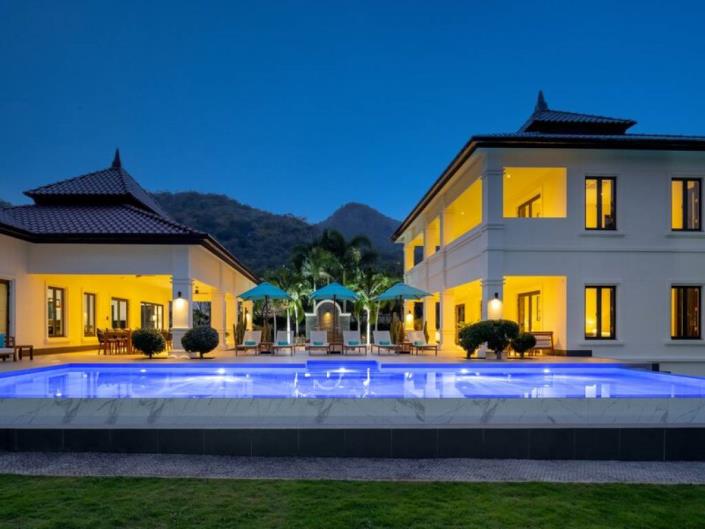 Image No.5-5 Bed Villa for sale