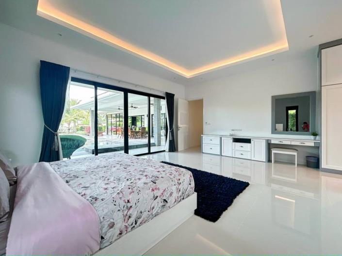 Image No.21-4 Bed Villa for sale