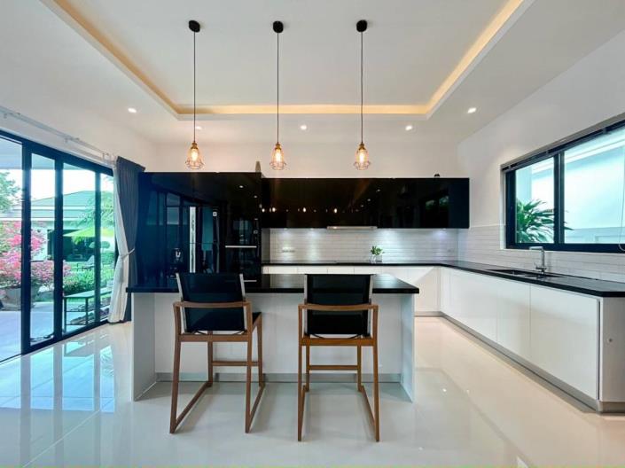 Image No.14-4 Bed Villa for sale