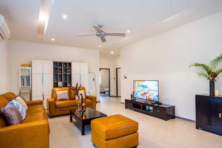 Image No.9-3 Bed Villa for sale