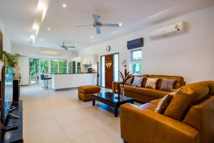 Image No.8-3 Bed Villa for sale