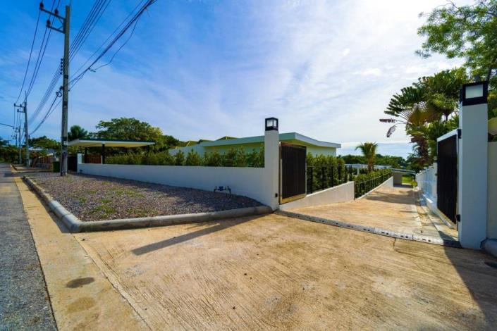 Image No.44-4 Bed Villa for sale
