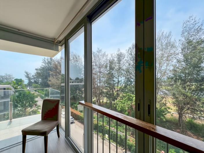 Image No.8-3 Bed Condo for sale