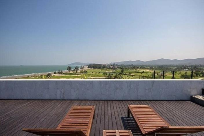 Image No.28-3 Bed Condo for sale