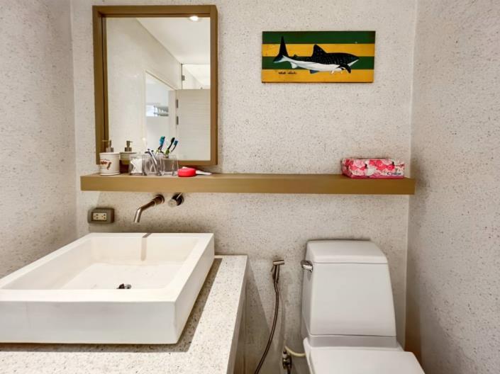 Image No.20-1 Bed Villa for sale